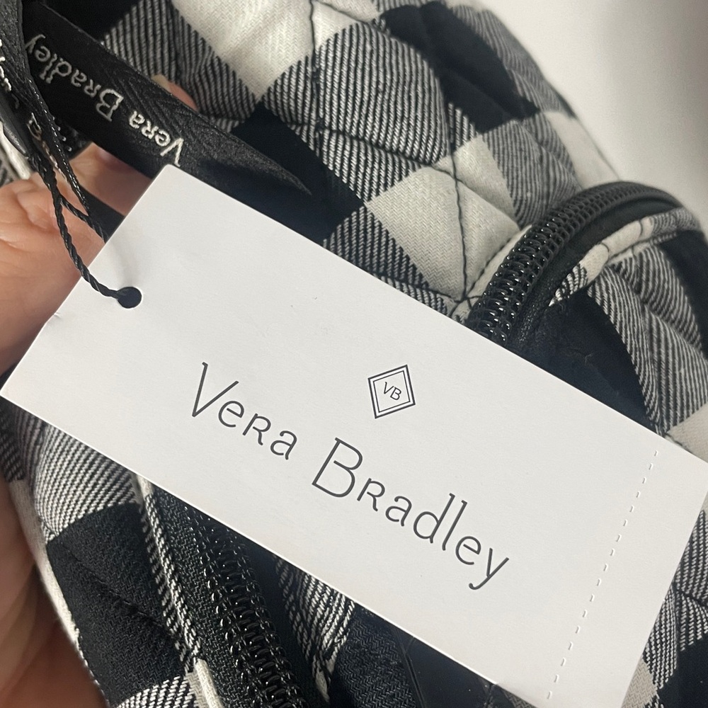 NWT Vera Bradley Essential Compact Sling - Picture 8 of 9